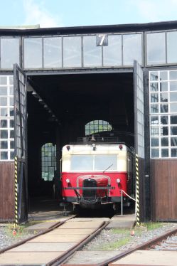 031_Lokschuppen-VT1VT141-Schweineschnäuzchen-04