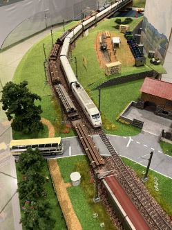 20250809_Bahnuebergang